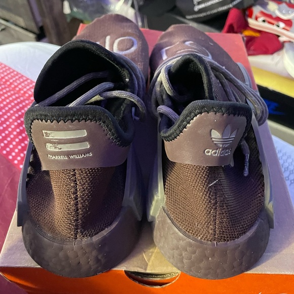 Brown Human races - Picture 3 of 5